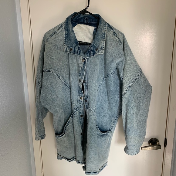 Vintage oversized light washed jean jacket - Picture 5 of 5